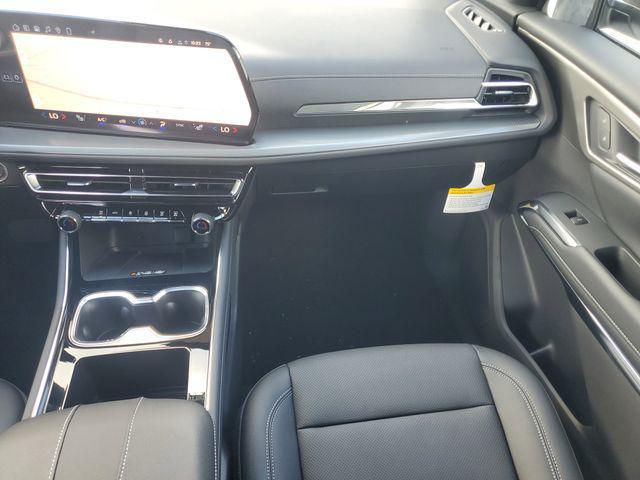 new 2026 Chevrolet Traverse car, priced at $44,368