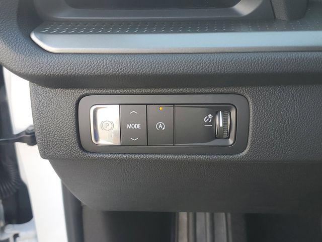 new 2026 Chevrolet Traverse car, priced at $44,368