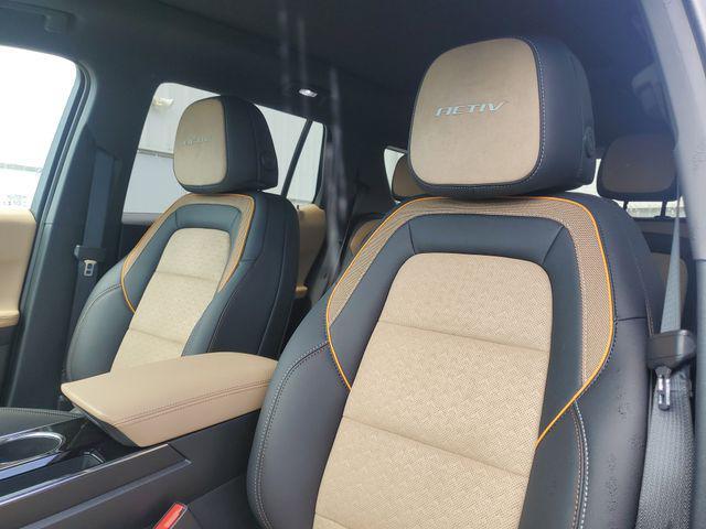 new 2026 Chevrolet Equinox car, priced at $35,735