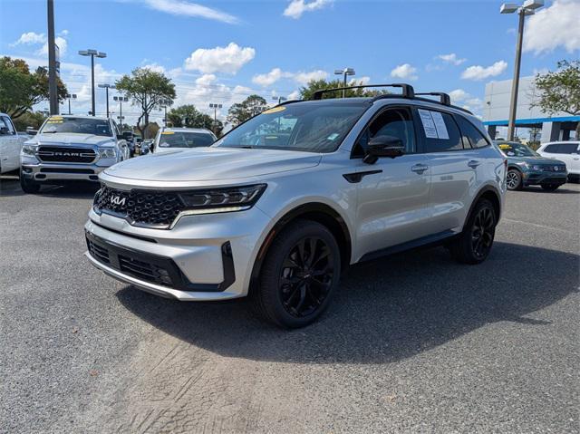 used 2022 Kia Sorento car, priced at $30,379