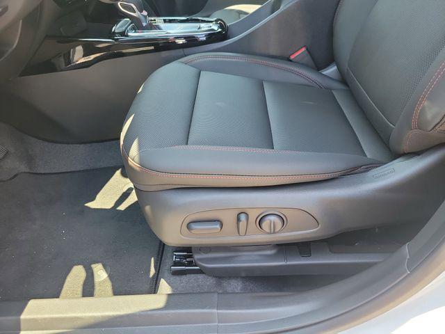 new 2025 Chevrolet Trax car, priced at $25,089