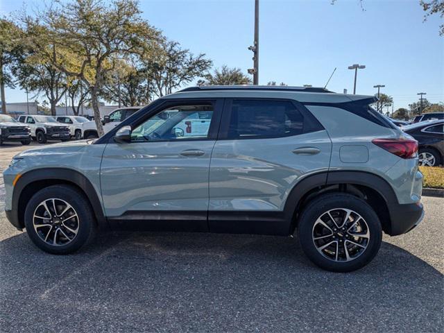 new 2025 Chevrolet TrailBlazer car, priced at $27,238