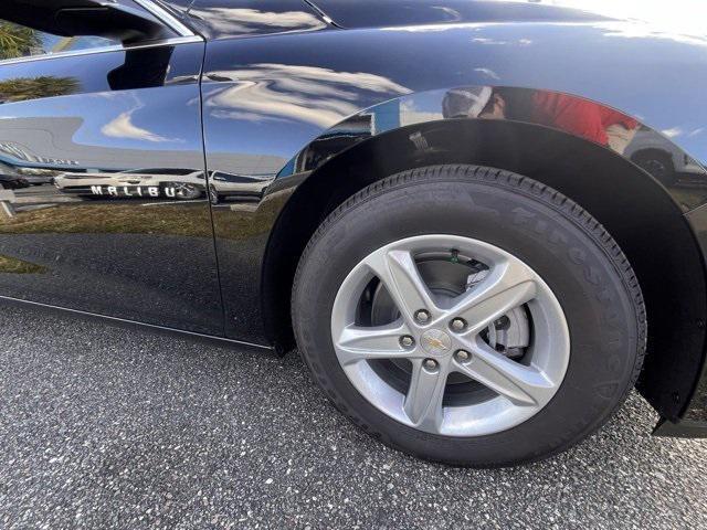 new 2025 Chevrolet Malibu car, priced at $25,915