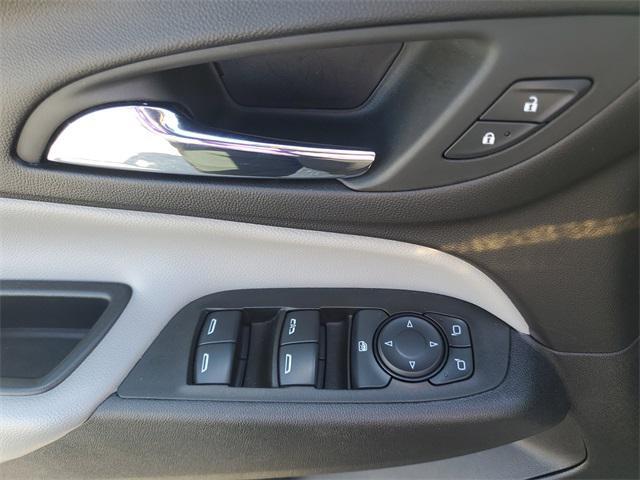 used 2024 Chevrolet Equinox car, priced at $21,987