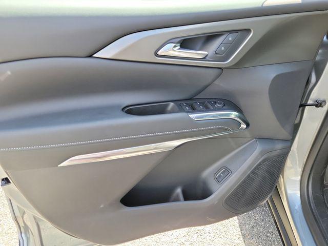 new 2025 Chevrolet Traverse car, priced at $44,580