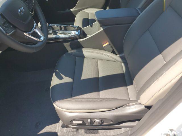 new 2025 Chevrolet Trax car, priced at $25,356