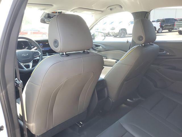 new 2025 Chevrolet Trax car, priced at $25,356
