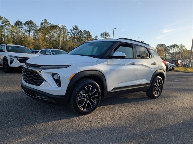 new 2025 Chevrolet TrailBlazer car, priced at $31,022