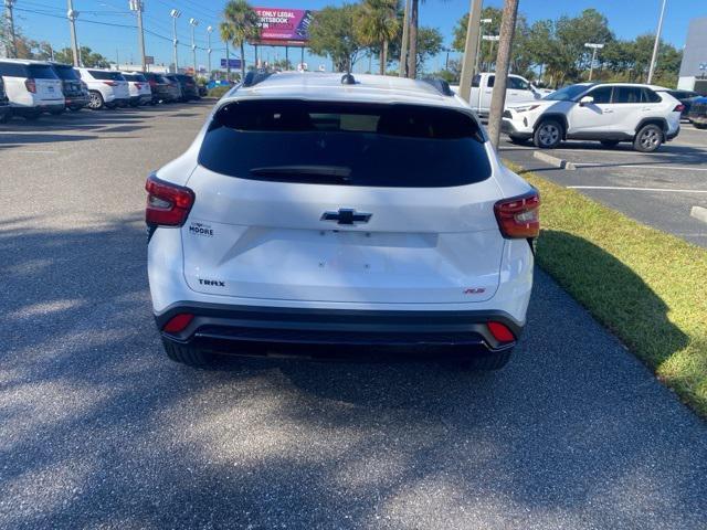 new 2025 Chevrolet Trax car, priced at $26,190