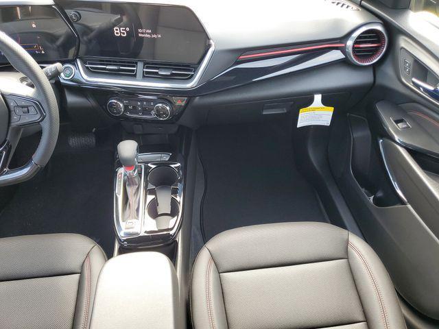 new 2025 Chevrolet Trax car, priced at $25,731