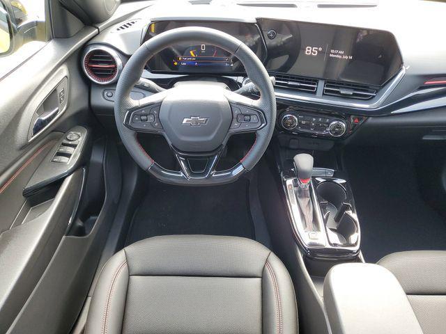new 2025 Chevrolet Trax car, priced at $25,731