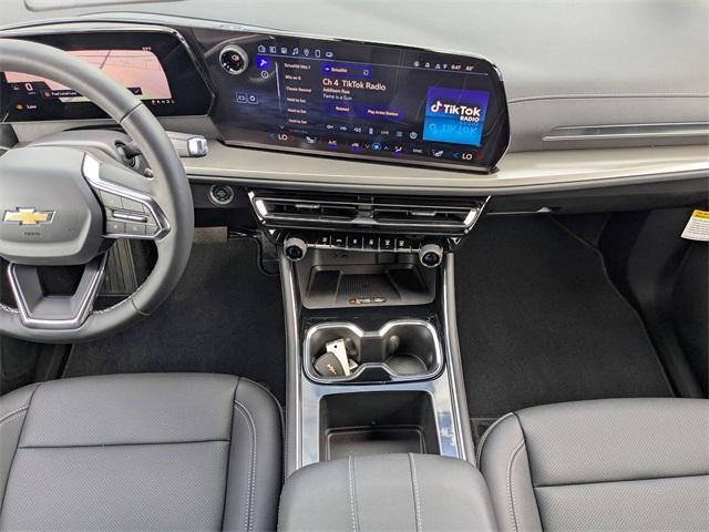 new 2025 Chevrolet Traverse car, priced at $46,502