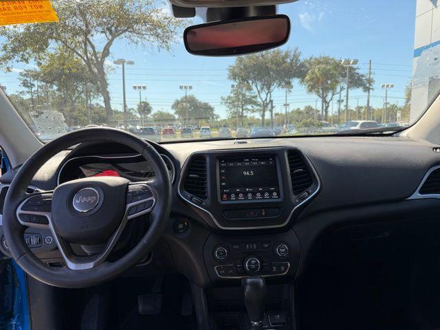 used 2022 Jeep Cherokee car, priced at $23,398