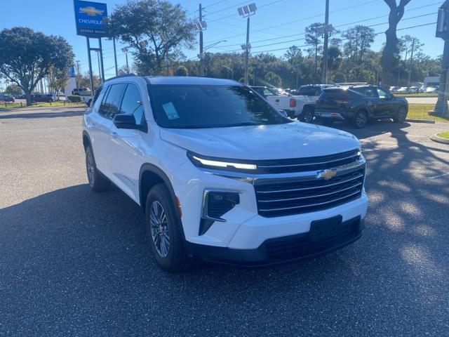 new 2024 Chevrolet Traverse car, priced at $41,495