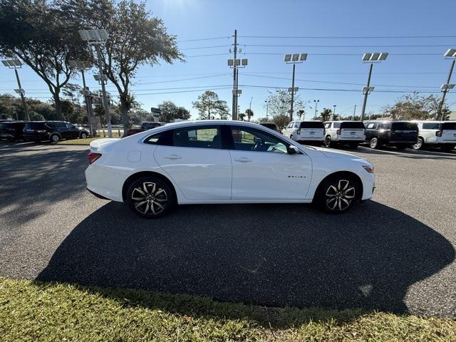 new 2025 Chevrolet Malibu car, priced at $27,995