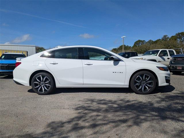 new 2025 Chevrolet Malibu car, priced at $26,875