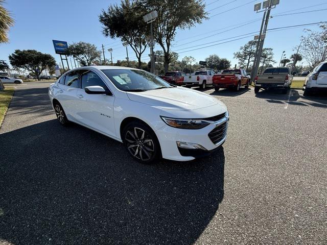 new 2025 Chevrolet Malibu car, priced at $27,995