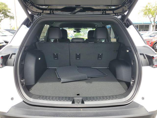 new 2026 Chevrolet Equinox car, priced at $32,804