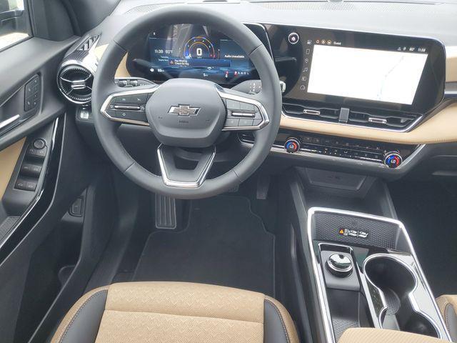 new 2026 Chevrolet Equinox car, priced at $34,528