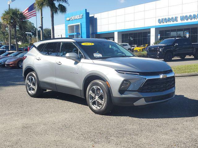 used 2024 Chevrolet Blazer car, priced at $29,098