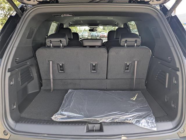 new 2025 Chevrolet Traverse car, priced at $48,510
