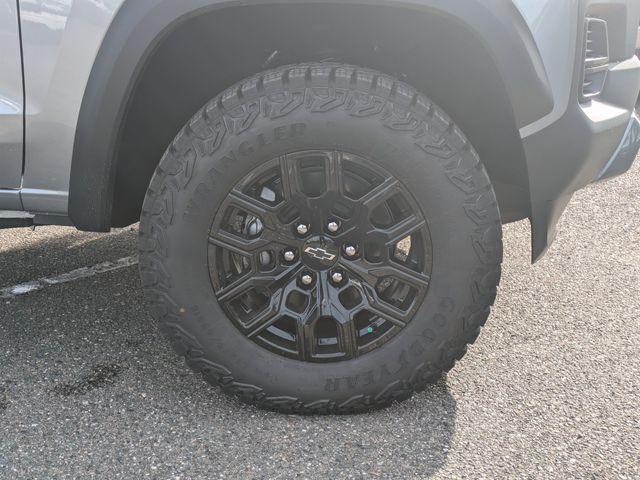 new 2025 Chevrolet Colorado car, priced at $40,359