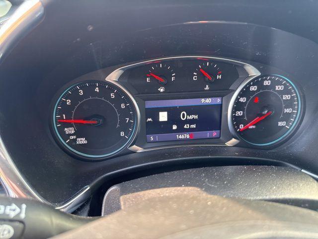 used 2022 Chevrolet Equinox car, priced at $23,678