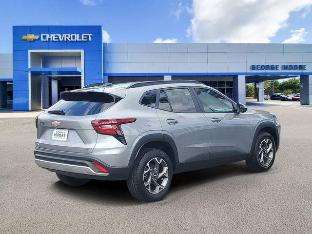 used 2025 Chevrolet Trax car, priced at $22,818