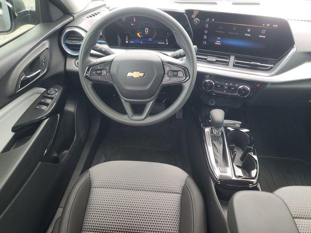 used 2025 Chevrolet Trax car, priced at $22,818