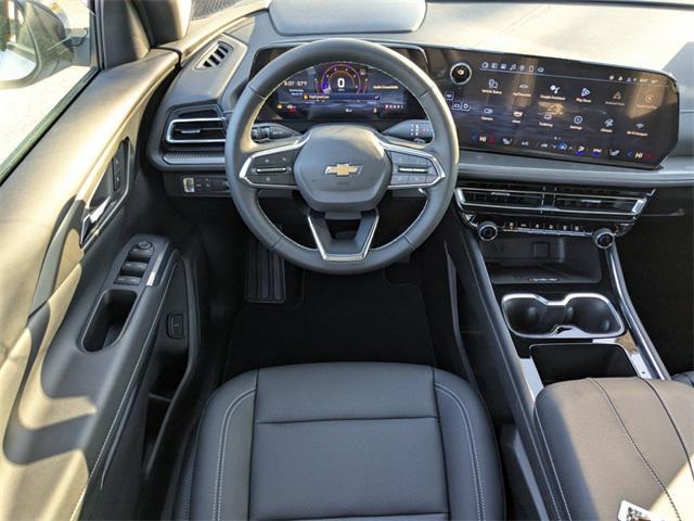 new 2025 Chevrolet Traverse car, priced at $43,483