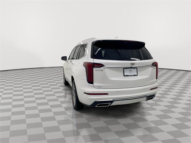 new 2025 Cadillac XT6 car, priced at $63,289