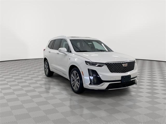 new 2025 Cadillac XT6 car, priced at $63,289