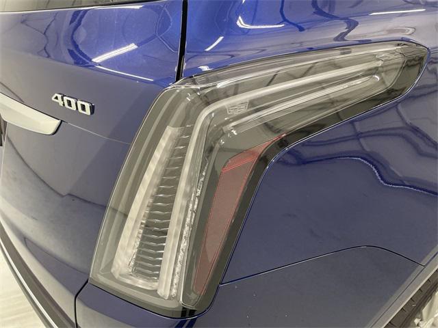 new 2025 Cadillac XT5 car, priced at $63,180