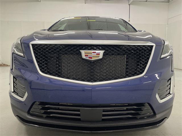 new 2025 Cadillac XT5 car, priced at $63,180