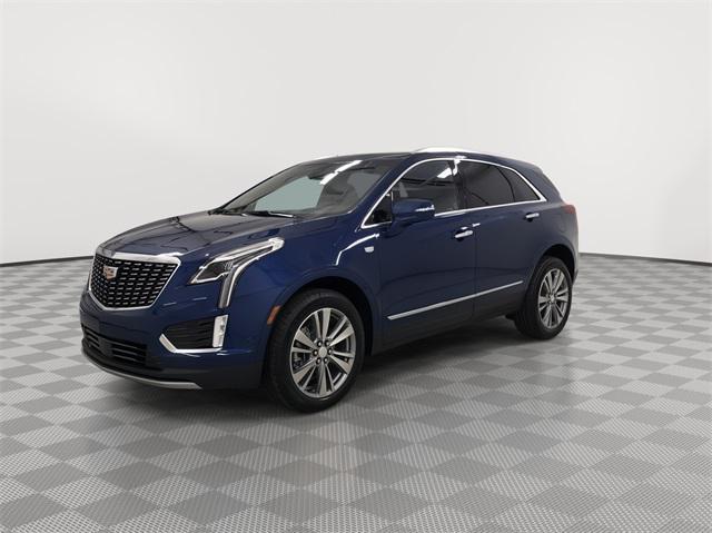 new 2025 Cadillac XT5 car, priced at $59,080