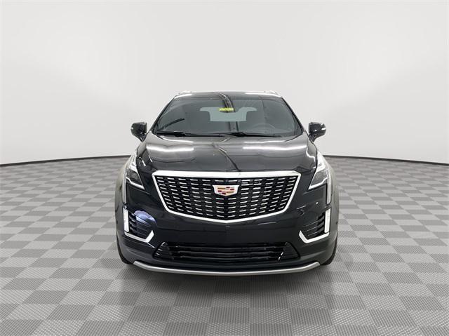 new 2025 Cadillac XT5 car, priced at $58,485