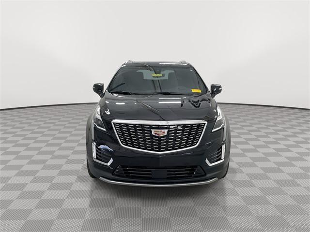 used 2025 Cadillac XT5 car, priced at $54,895