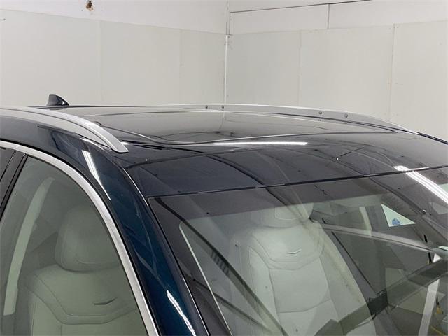 new 2025 Cadillac XT5 car, priced at $55,789