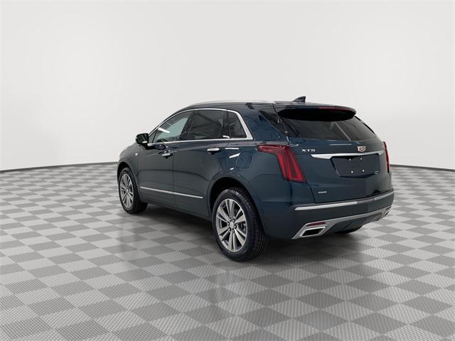 new 2025 Cadillac XT5 car, priced at $55,789