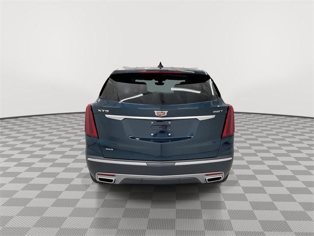 new 2025 Cadillac XT5 car, priced at $55,789
