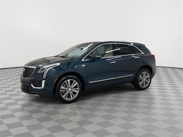 new 2025 Cadillac XT5 car, priced at $55,789