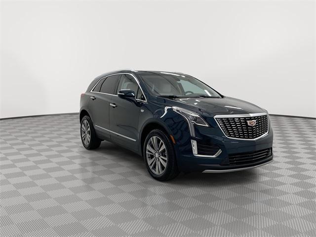 new 2025 Cadillac XT5 car, priced at $55,789
