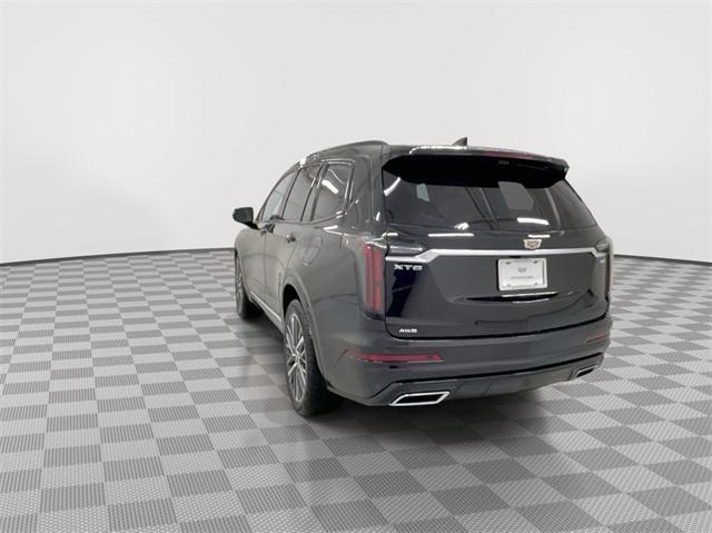 new 2025 Cadillac XT6 car, priced at $70,215