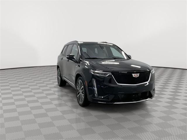 new 2025 Cadillac XT6 car, priced at $70,215