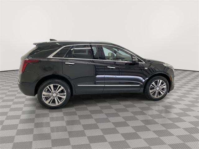 new 2025 Cadillac XT5 car, priced at $58,710