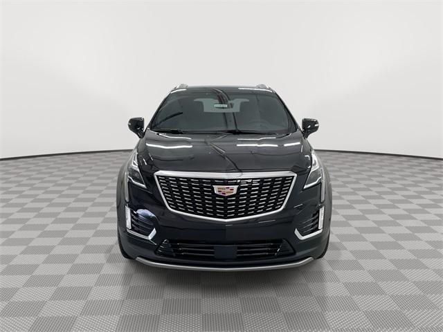 new 2025 Cadillac XT5 car, priced at $58,710