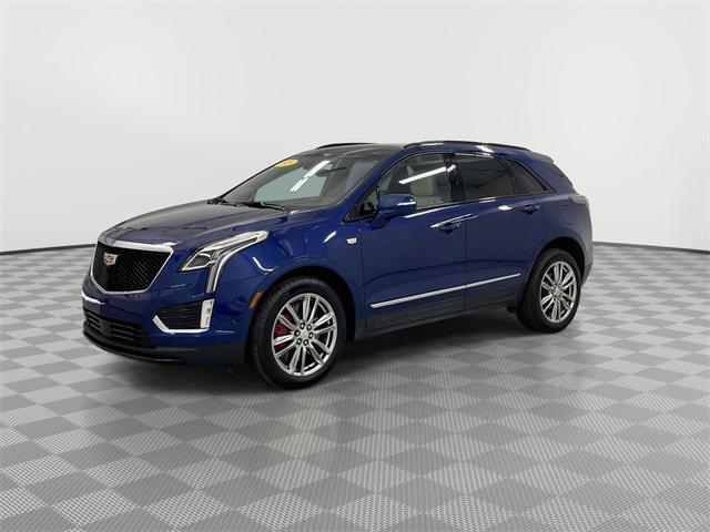 used 2025 Cadillac XT5 car, priced at $59,850