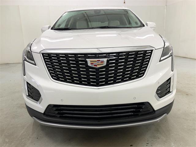 new 2025 Cadillac XT5 car, priced at $58,310