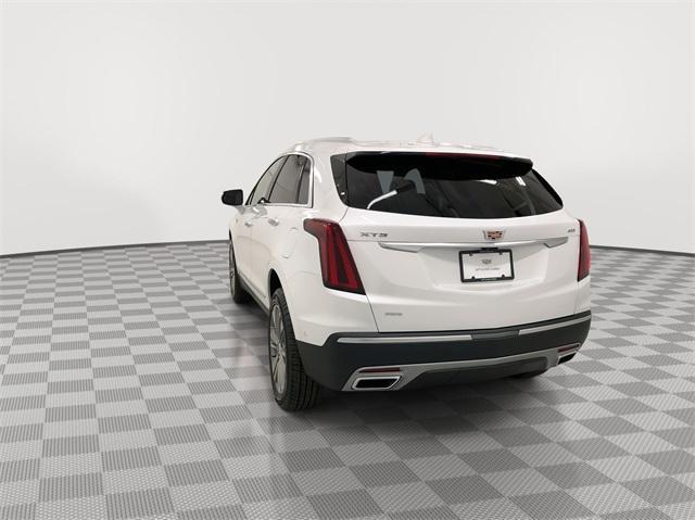 new 2025 Cadillac XT5 car, priced at $60,680