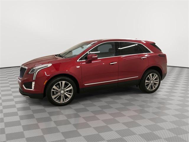 new 2025 Cadillac XT5 car, priced at $59,380